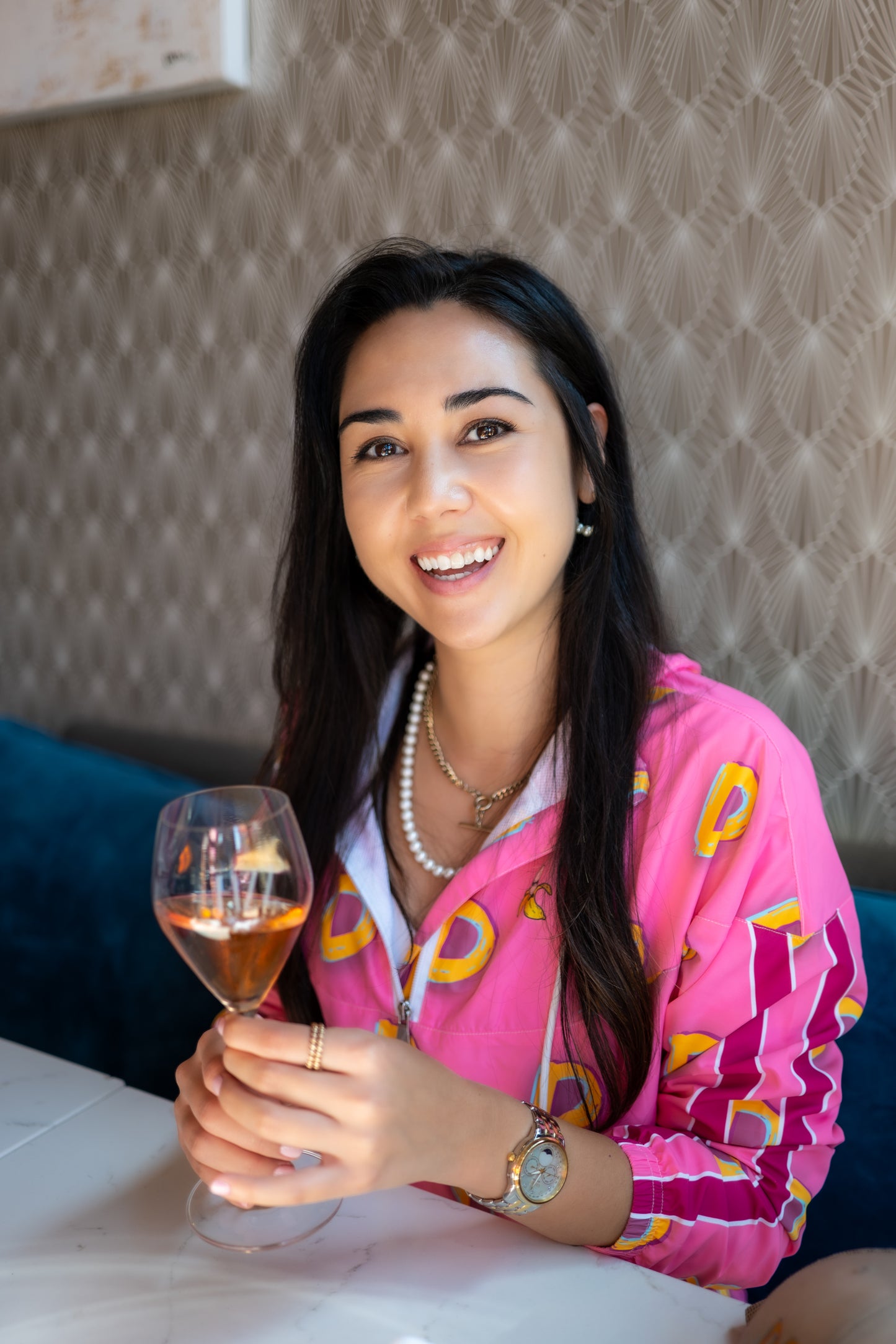 D Women’s cropped windbreaker